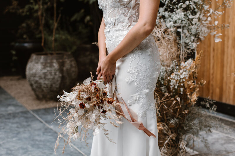 lace-mermaid-simple-wedding-dress