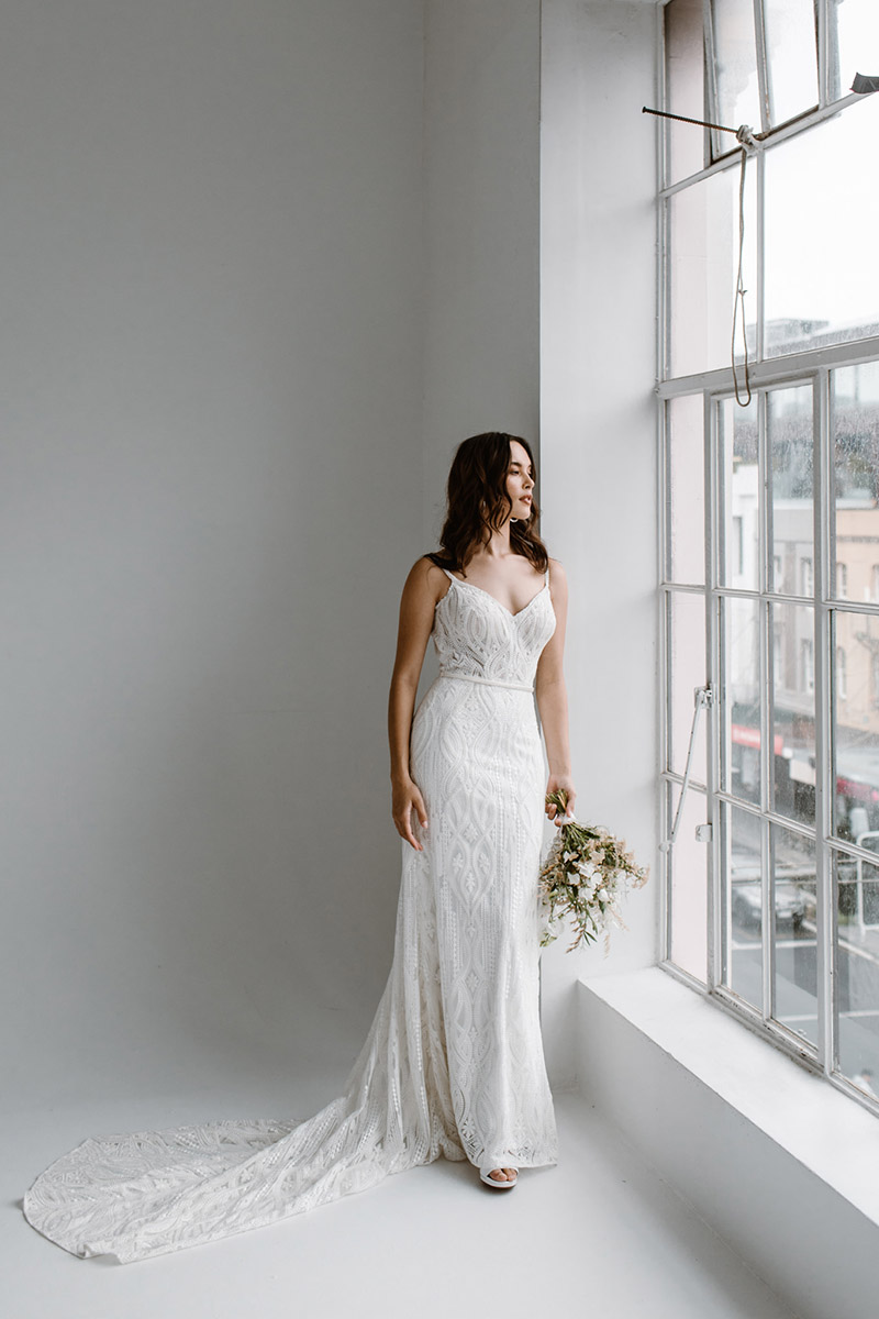 lennon-fitted-ivory-beaded-wedding-dress