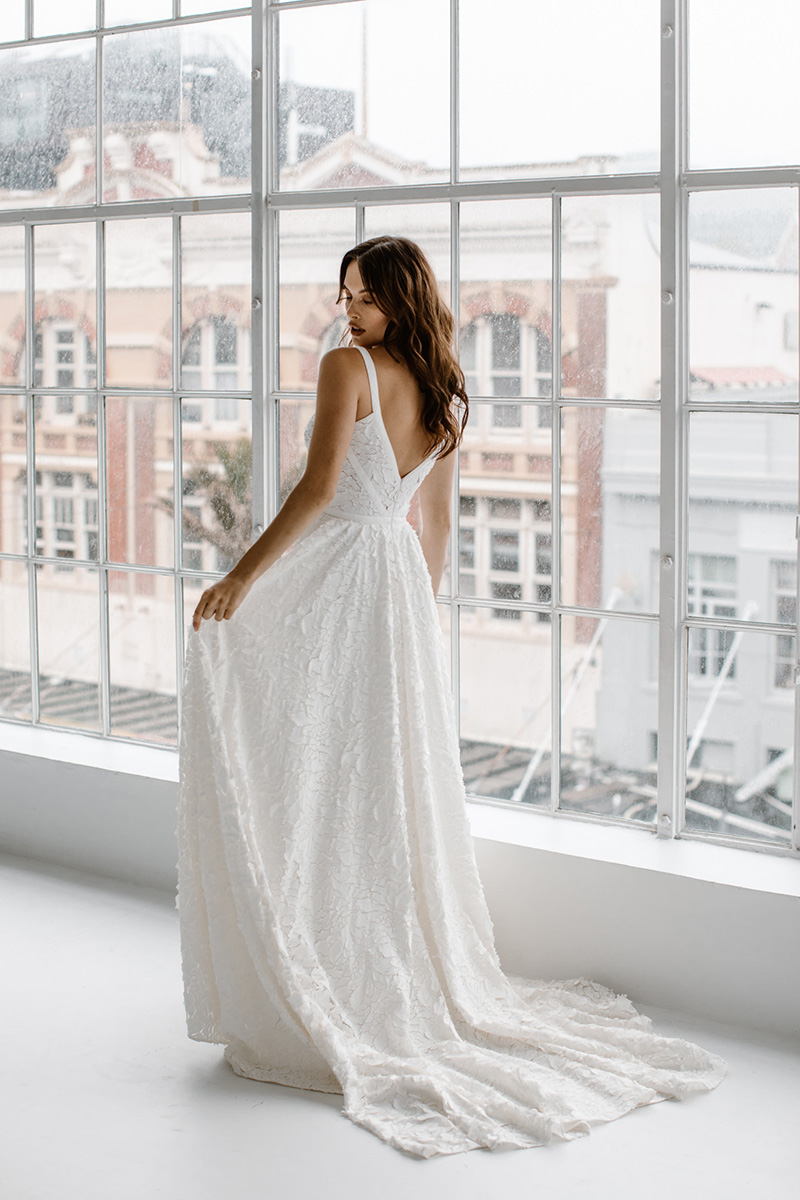 rumour-ivory-lace-bridal-dress